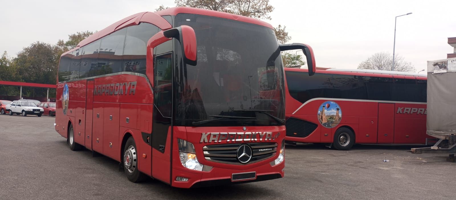 Kapadokya VIP red coach